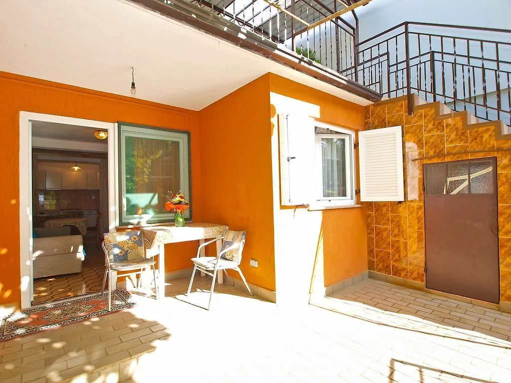 Apartments Branko 1348 Пула