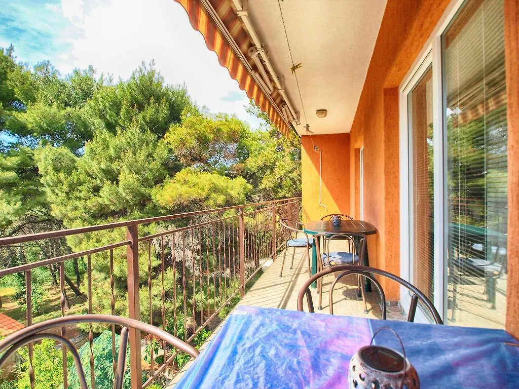 Apartments Branko 1348 Пула