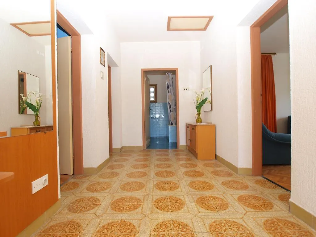 Apartments Branko 1348 Пула