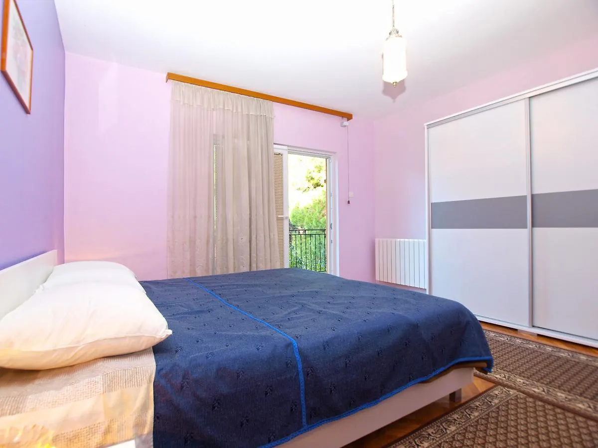 Apartments Branko 1348 Пула