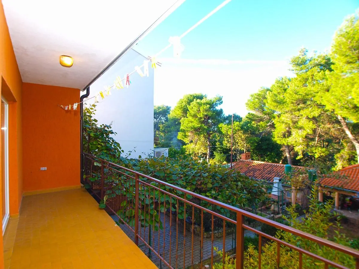 Apartments Branko 1348 Пула