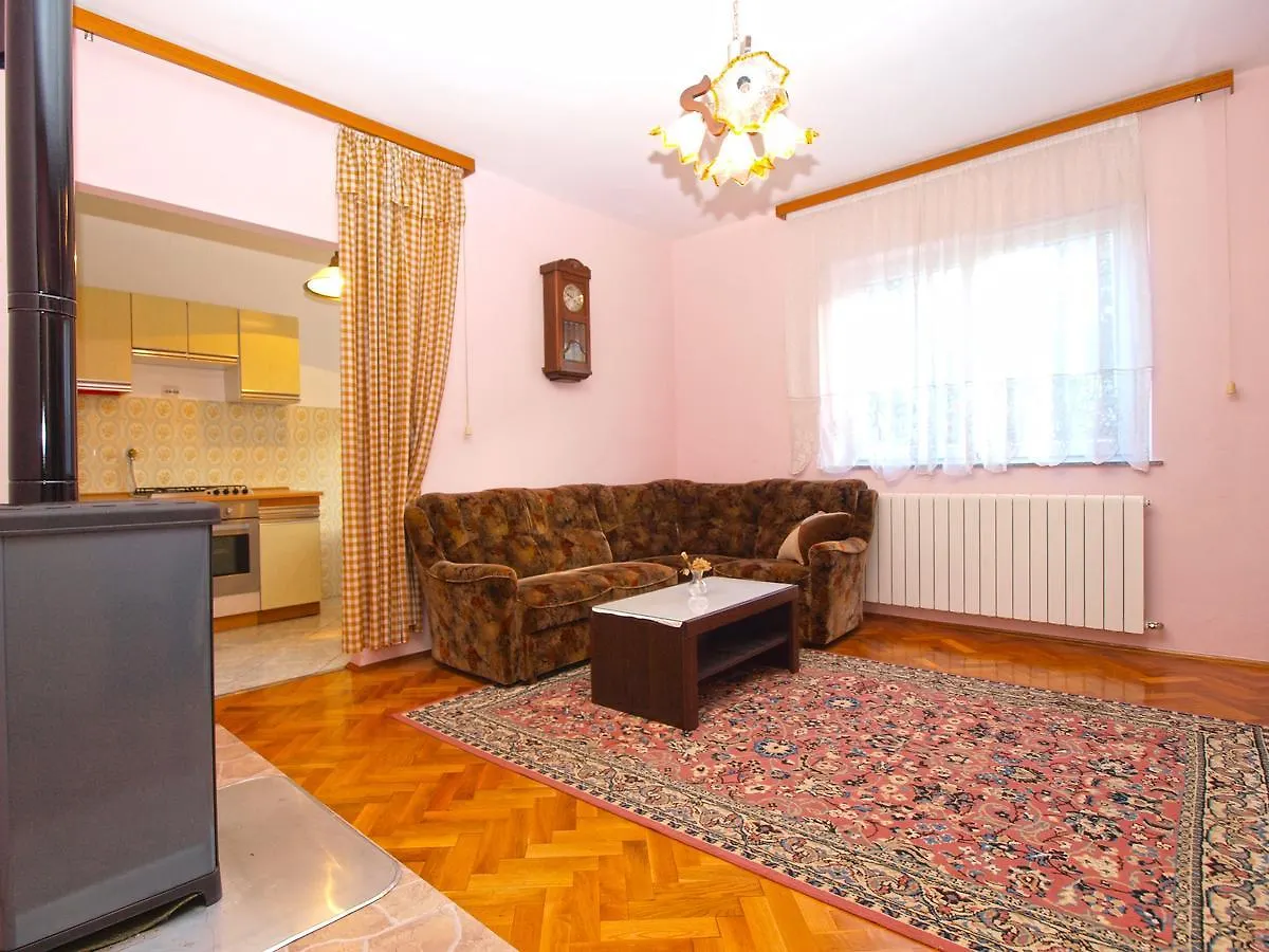 Apartments Branko 1348 Pula 0*,  Croatia